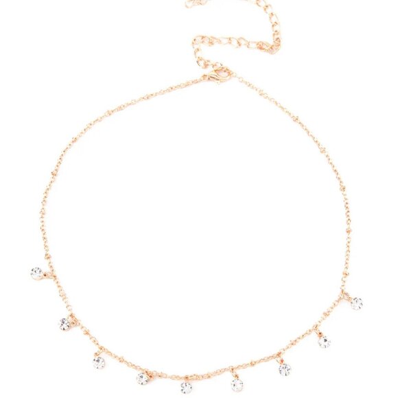 Paparazzi Jewelry Accessories - Dainty Diva - Gold Necklace - Vintage - Picture 2 of 6